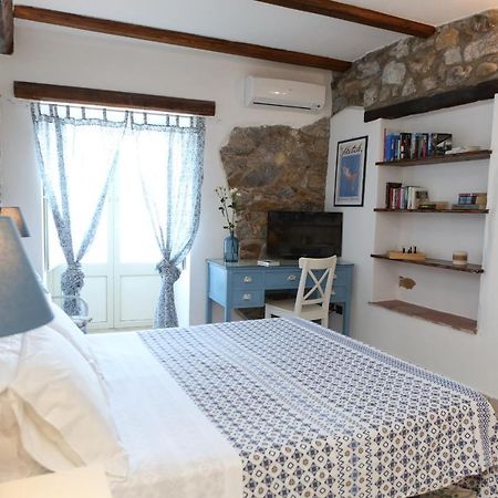 Coastal Seaview Suite & Central Balcony Street View Studio Cefalu Ngoại thất bức ảnh