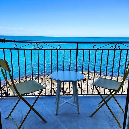 Coastal Seaview Suite & Central Balcony Street View Studio Cefalu Ngoại thất bức ảnh