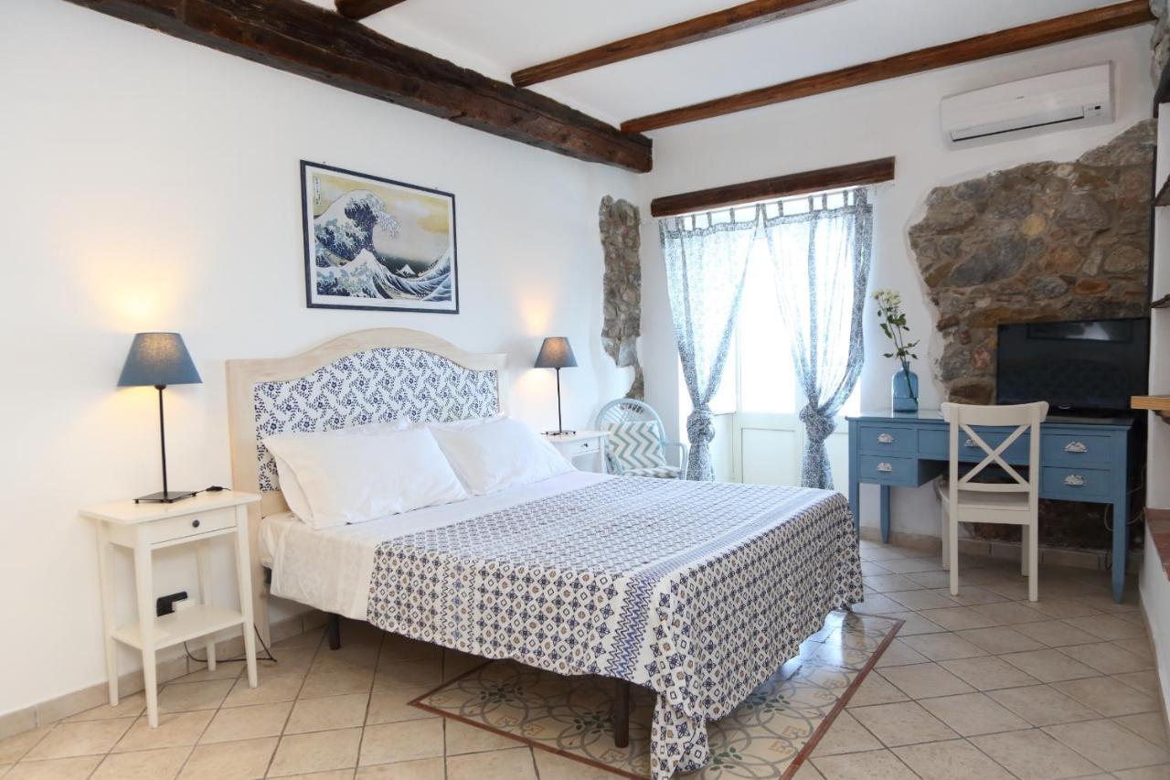 Coastal Seaview Suite & Central Balcony Street View Studio Cefalu Ngoại thất bức ảnh